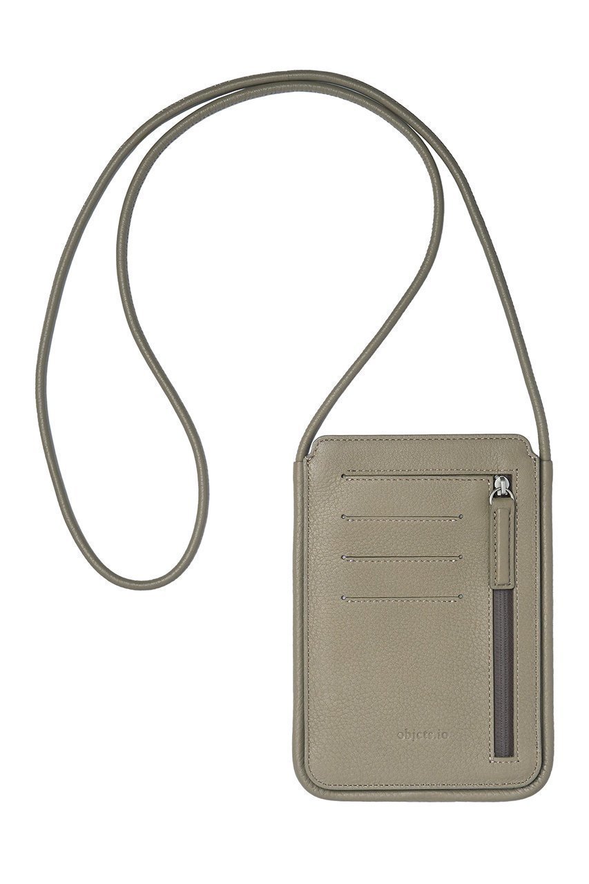 スマートフォンと財布機能を美しくまとめた防水レザーのウォレットバッグ 人気、トレンドファッション・服の通販 founy(ファニー) 【オブジェクツアイオー/objcts.io】 トレンドファッション・スタイル  Trendy Fashion & Style トレンド・ファッションスタイル Fashion Trends & Styles ファッション Fashion レディースファッション Fashion for Women バッグ Bags iPhone アイフォーン iPhone ユニセックス Unisex, Genderless コンパクト Compact, Small Size ショルダー Shoulder, Shoulder Strap シンプル Simple, Minimal ドレス Dress, One-Piece ポケット Pocket, Pocket Detail ポシェット Pochette, Mini Bag ラグジュアリー Luxury, Elegant ラップ Wrap, Wrap Design ロング Long, Long-Length 財布 Wallet, Purse |ID:prp329100004349096