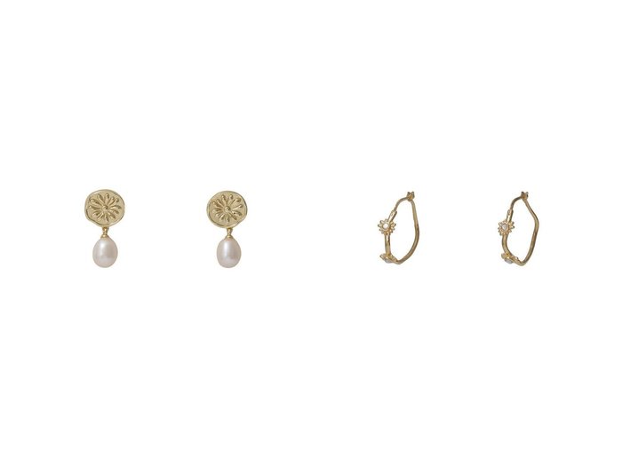 【DAISY LONDON/デイジー ロンドン】のDAISY PEARL DROP ピアス&DAISY ORGANIC MOTHER OF PEARL HOOP ピアス 【 アクセサリー、ジュエリー 人気通販 コーディネート通販】おすすめ！人気、トレンド、レディースファッションの通販   おすすめ人気トレンドファッション通販アイテム インテリア・キッズ・メンズ・レディースファッション・服の通販 founy(ファニー) https://founy.com/ ファッション Fashion レディースファッション WOMEN ジュエリー Jewelry リング Rings イヤリング Earrings 2024年 2024 2024-2025秋冬・A/W Aw/Autumn/Winter/Fw/Fall/2024-2025 A/W・秋冬 Aw・Autumn/Winter・Fw・Fall-Winter イヤリング Earrings コレクション Collection パーティ Party エレガント 上品 Elegant オーガニック Organic パール Pearl |ID:crp329100000191055