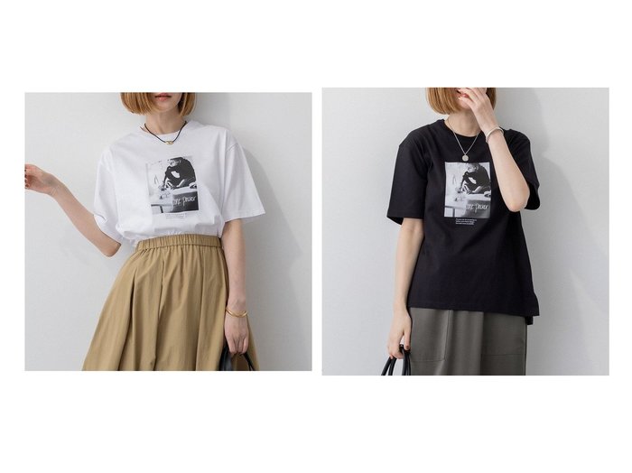 【NIJYUSANKU/23区】アートとファッションの融合。JANE PACKERコラボTシャツで感性をまとう おすすめ人気トレンドファッション通販アイテム 人気、トレンドファッション・服の通販 founy(ファニー) 　ファッション　Fashion　レディースファッション　Ladies' Fashion Online　トップス・カットソー　Tops/Tshirt　シャツ/ブラウス　Shirts/Blouses　ロング / Tシャツ　T-Shirts　カットソー　Cut and Sewn　春　Spring　洗える　Washable　カットソー　Cut And Sew　コラボ　Collaboration　シンプル　Simple　スペシャル　Special　デニム　Denim　なめらか　Smooth　フラワー　Flower　プリント　Print　ボトム　Bottom　モノトーン　Monotone　S/S・春夏　Ss・Spring/Summer　NEW・新作・新着・新入荷　New Arrivals　夏　Summer　エレガント 上品　Elegant　2025年　2025　2025春夏・S/S　Ss,Spring/Summer,2025　|ID:crp329100000219655