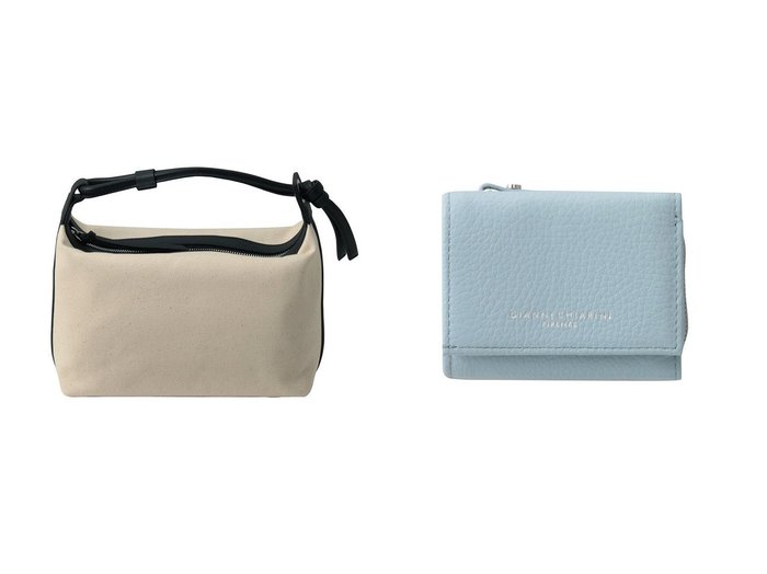 キャンバスバッグとレザーウォレットで整えるナチュラルと上質のバランス GIANNI CHIARINI(ジャンニ キアリーニ)の通販 おすすめ人気トレンドファッション通販アイテム インテリア・キッズ・メンズ・レディースファッション・服の通販 founy(ファニー) https://founy.com/ ファッション Fashion レディースファッション Fashion for Women バッグ Bags ミニ財布・二つ折り財布 Wallets & Card Cases キャンバス Canvas, Canvas Fabric コンパクト Compact, Small Size コンビ Combo, Combination Style シンプル Simple, Minimal 夏 Summer 新作・新入荷 New Arrivals / New In 春 Spring S/S・春夏 SS, Spring/Summer, Warm Season ウォレット Wallet スリム Slim, Slim Fit トレンド Trend, Trending Now フィット Fit, Slim Fit 財布 Wallet, Purse |ID:crp329100000227291